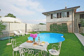 Appartamento Jessica con piscina privata Manerba Del Garda